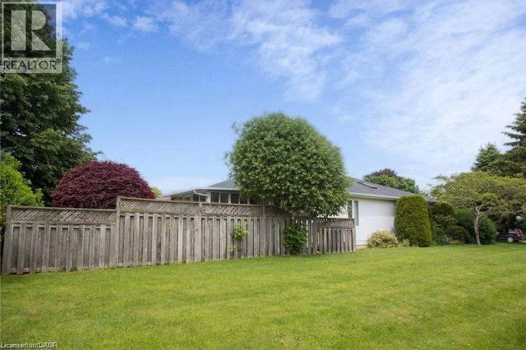 630 GREENOCK Street - 36