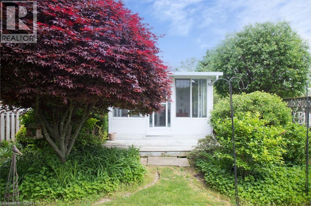 630 GREENOCK Street - 43