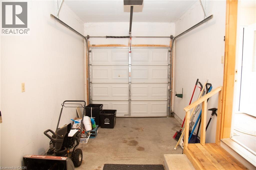 630 GREENOCK Street - 45