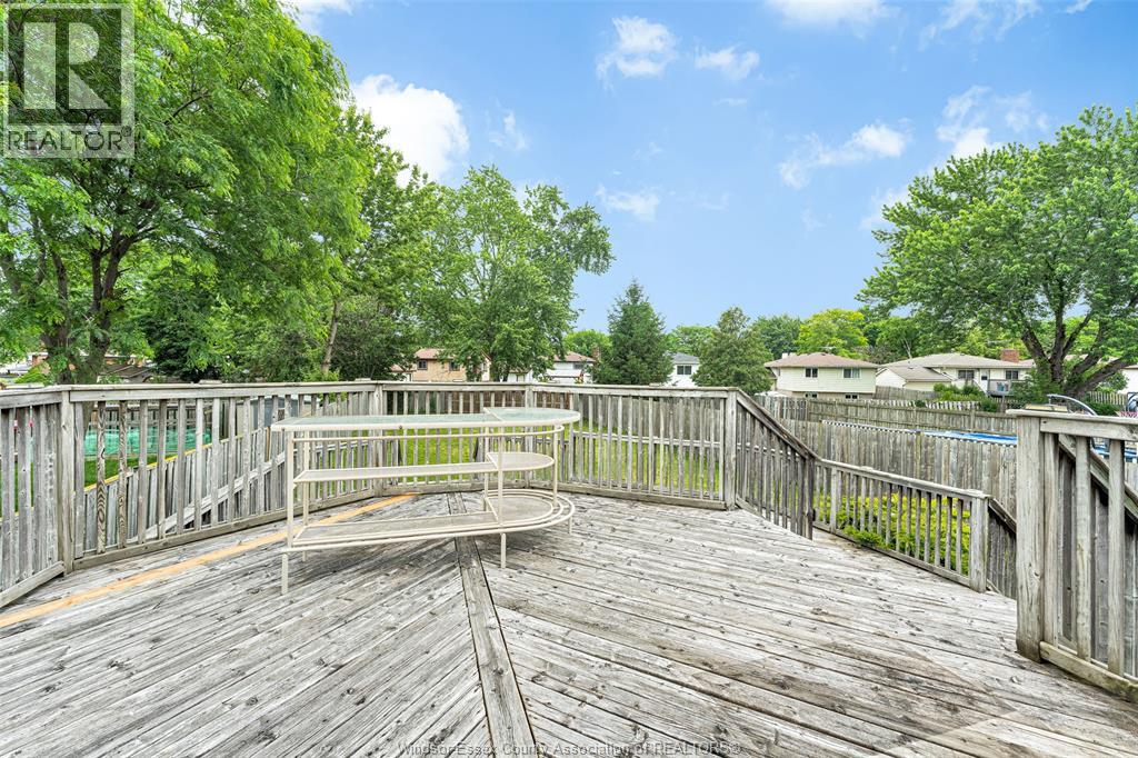 3438 TREELINE COURT - 16