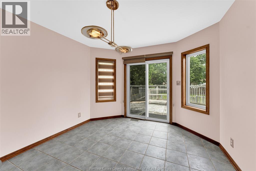 3438 TREELINE COURT - 15