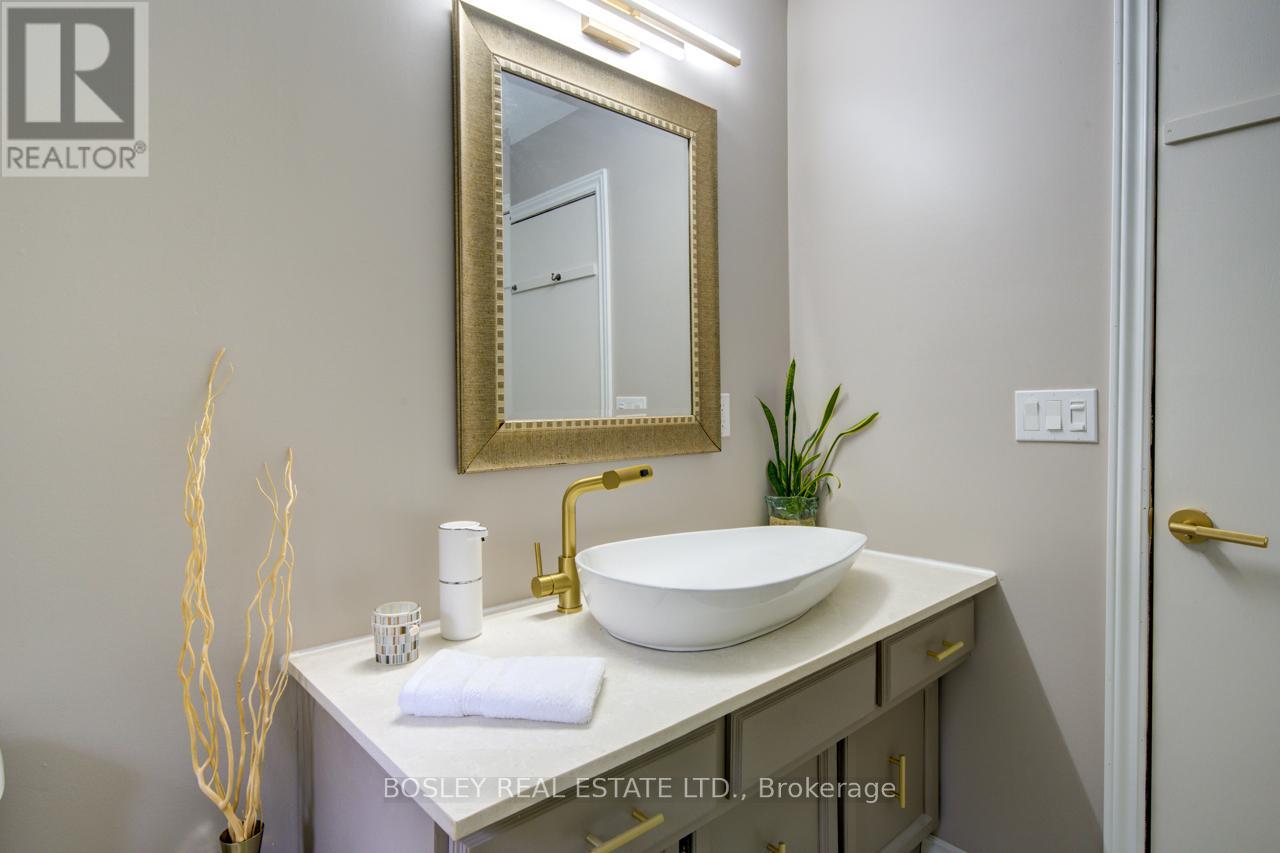 456 PARKVIEW COURT - 13