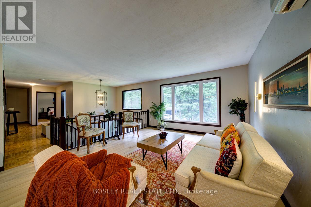 456 PARKVIEW COURT - 7