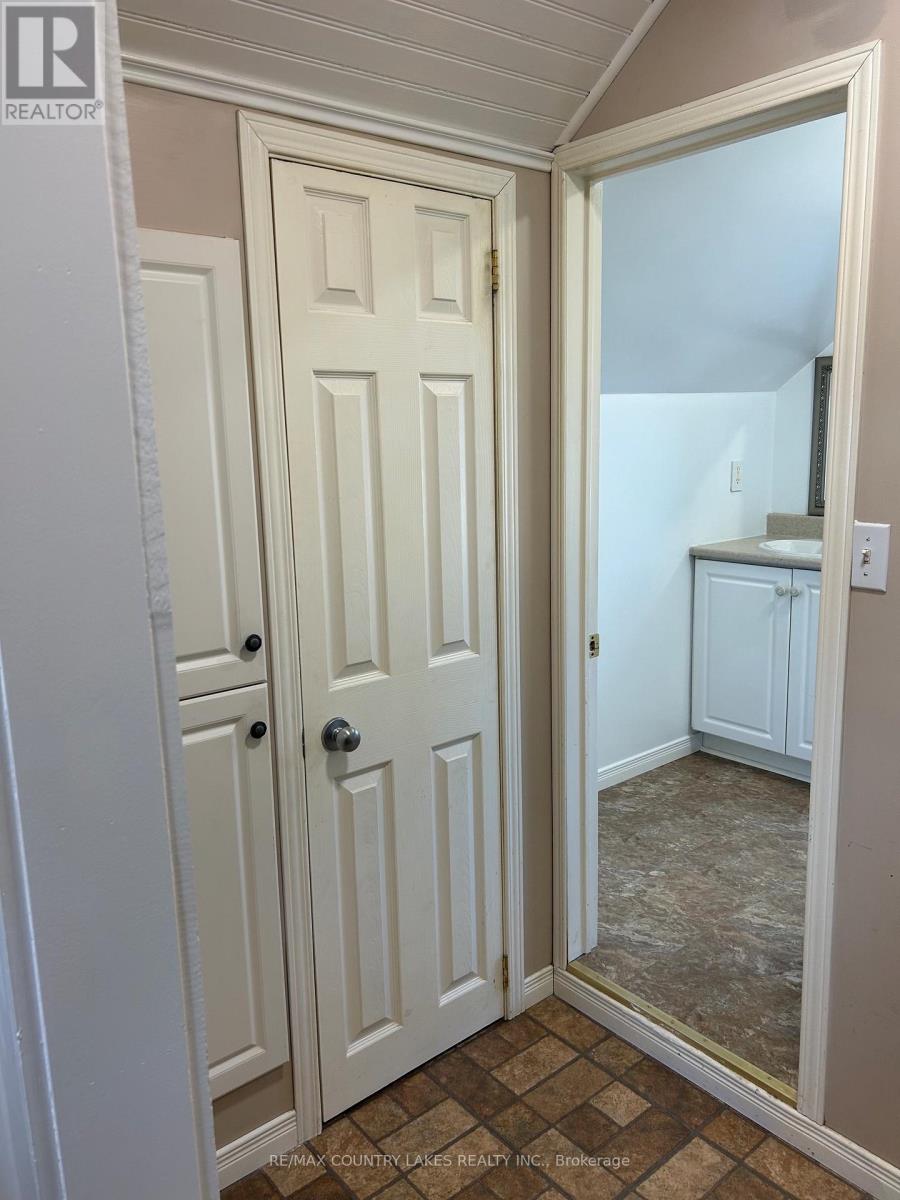 3232 SIMCOE ROAD - 16