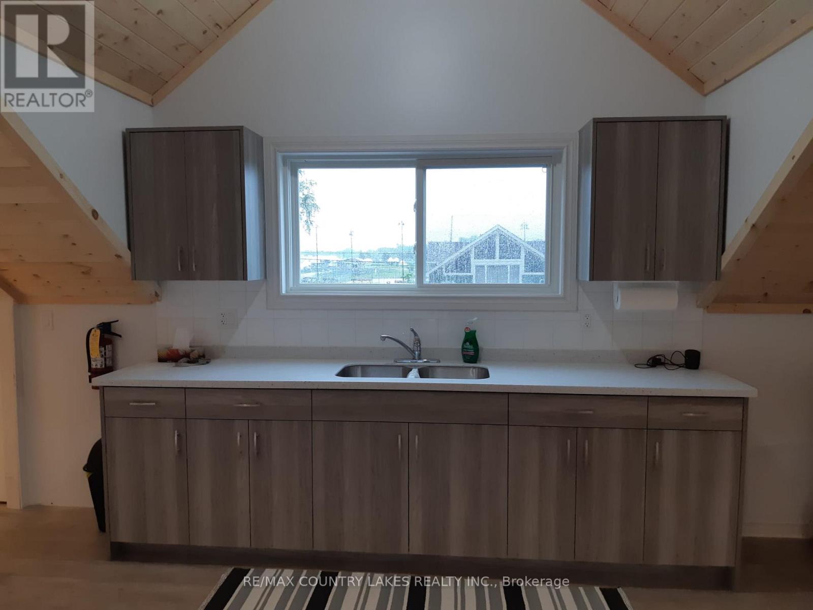 3232 SIMCOE ROAD - 31