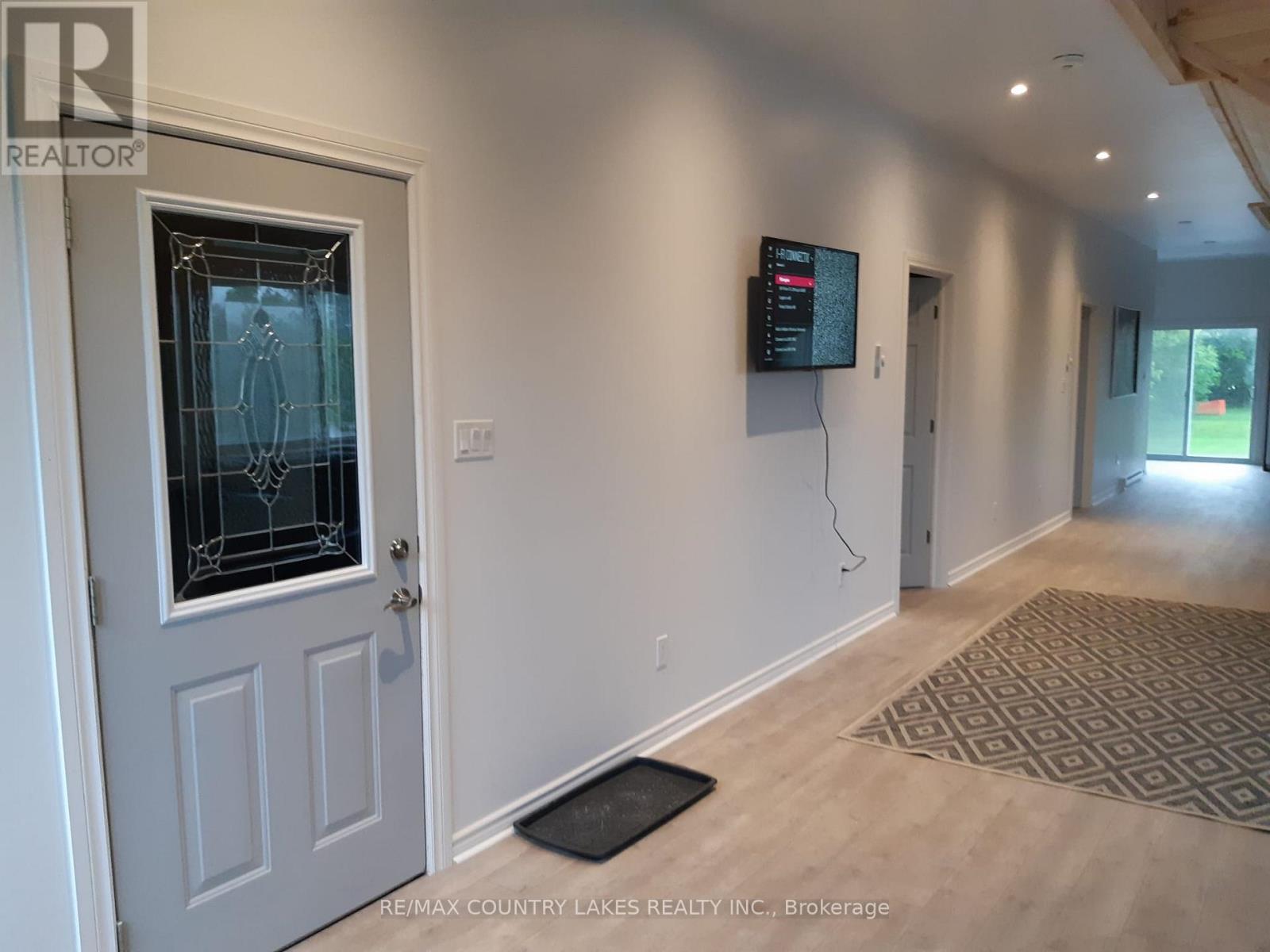 3232 SIMCOE ROAD - 36