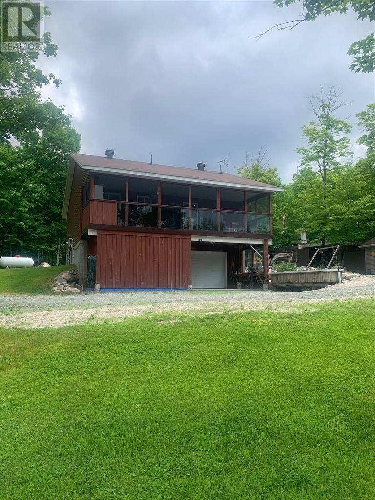 11 LANG LAKE - 43