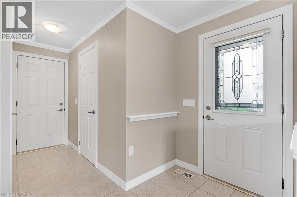 118 CRUMLIN Lane - 6