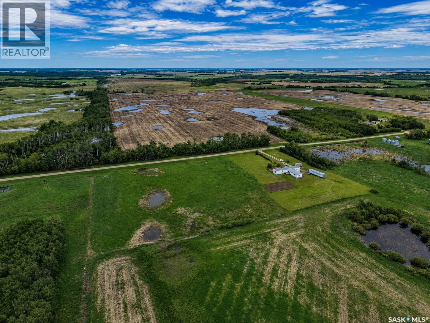 302 East Acreage - 32