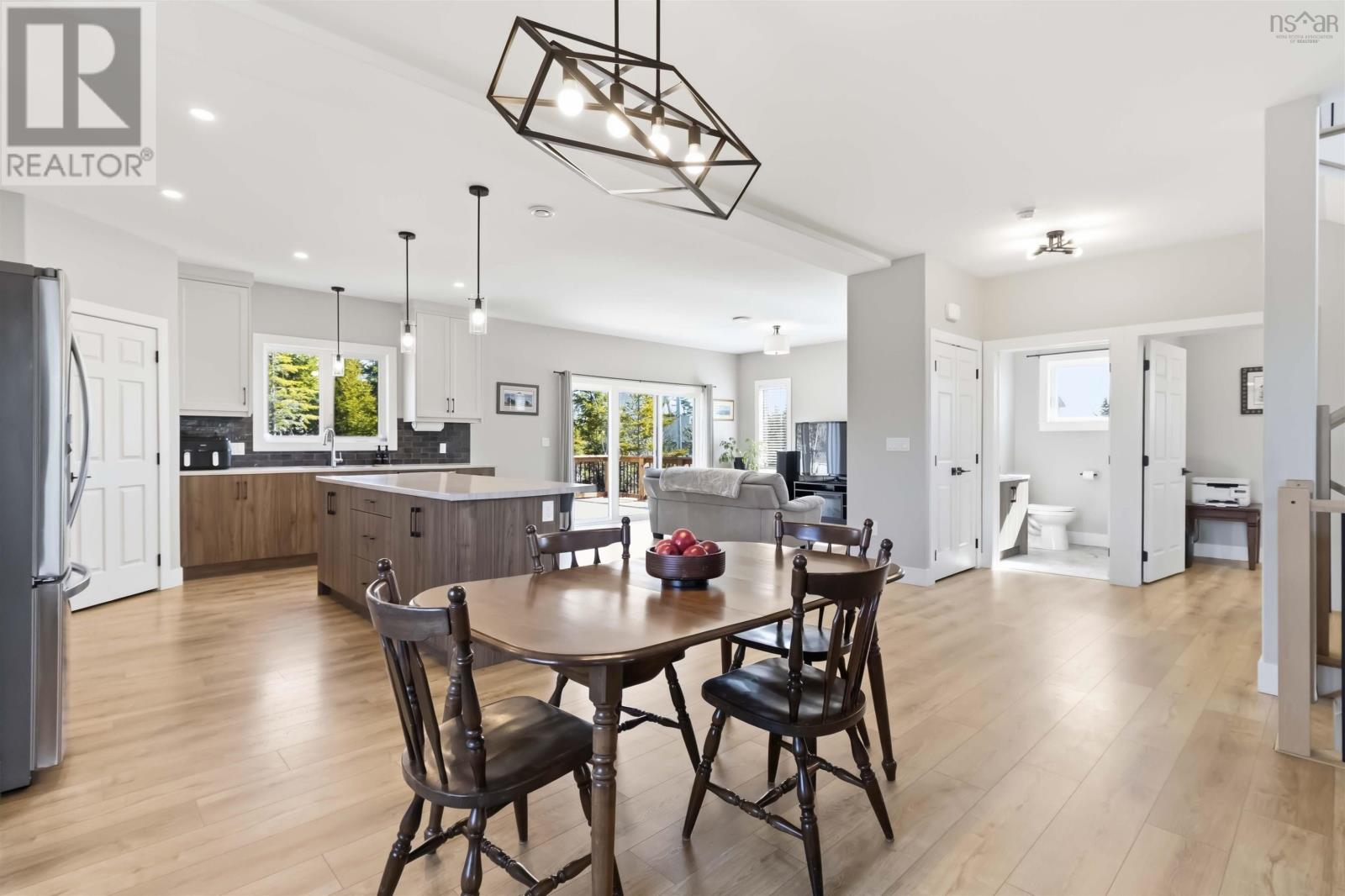 86 Riverview Drive - 21