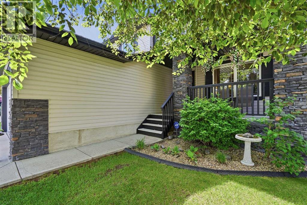 347 Mt Douglas Green SE - photo 3