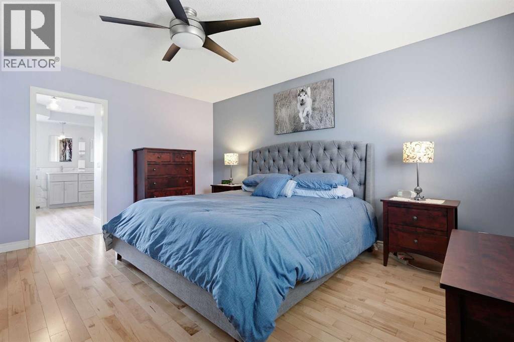 347 Mt Douglas Green SE — photo 22