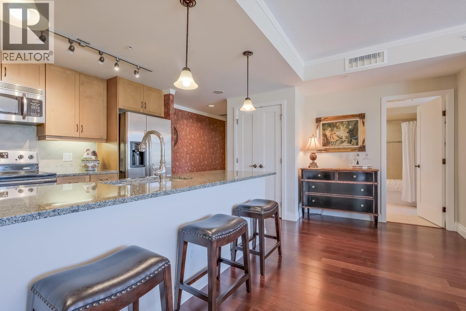 #1007 160 LAKESHORE Drive - 9
