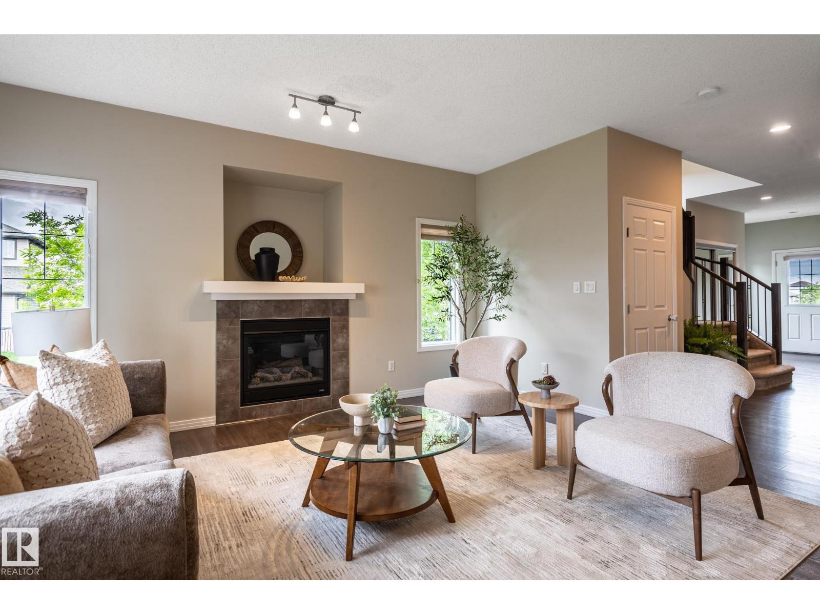 379 REYNALDS CO — photo 11