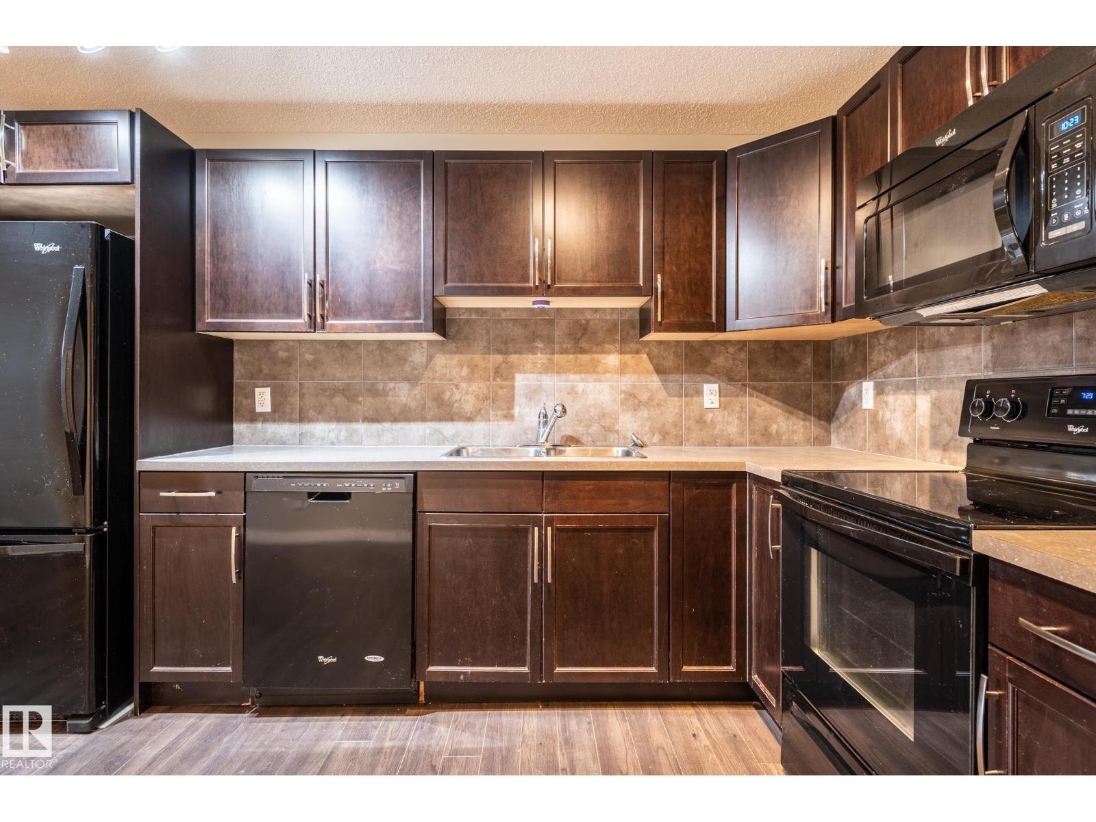 379 REYNALDS CO — photo 49