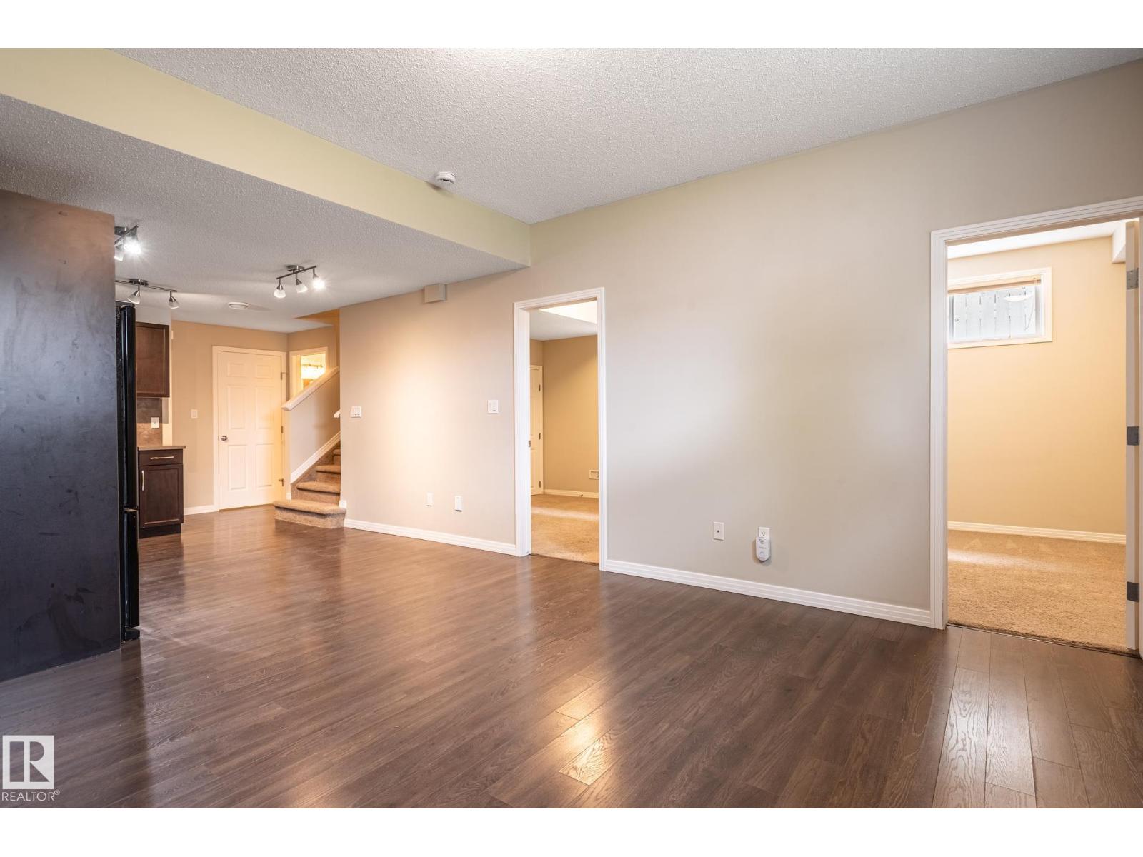 379 REYNALDS CO — photo 53
