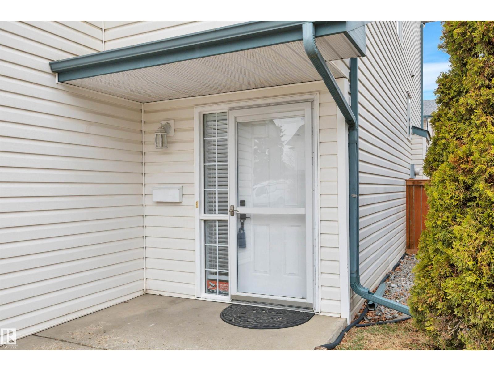 #9 843 YOUVILLE DR NW - photo 3