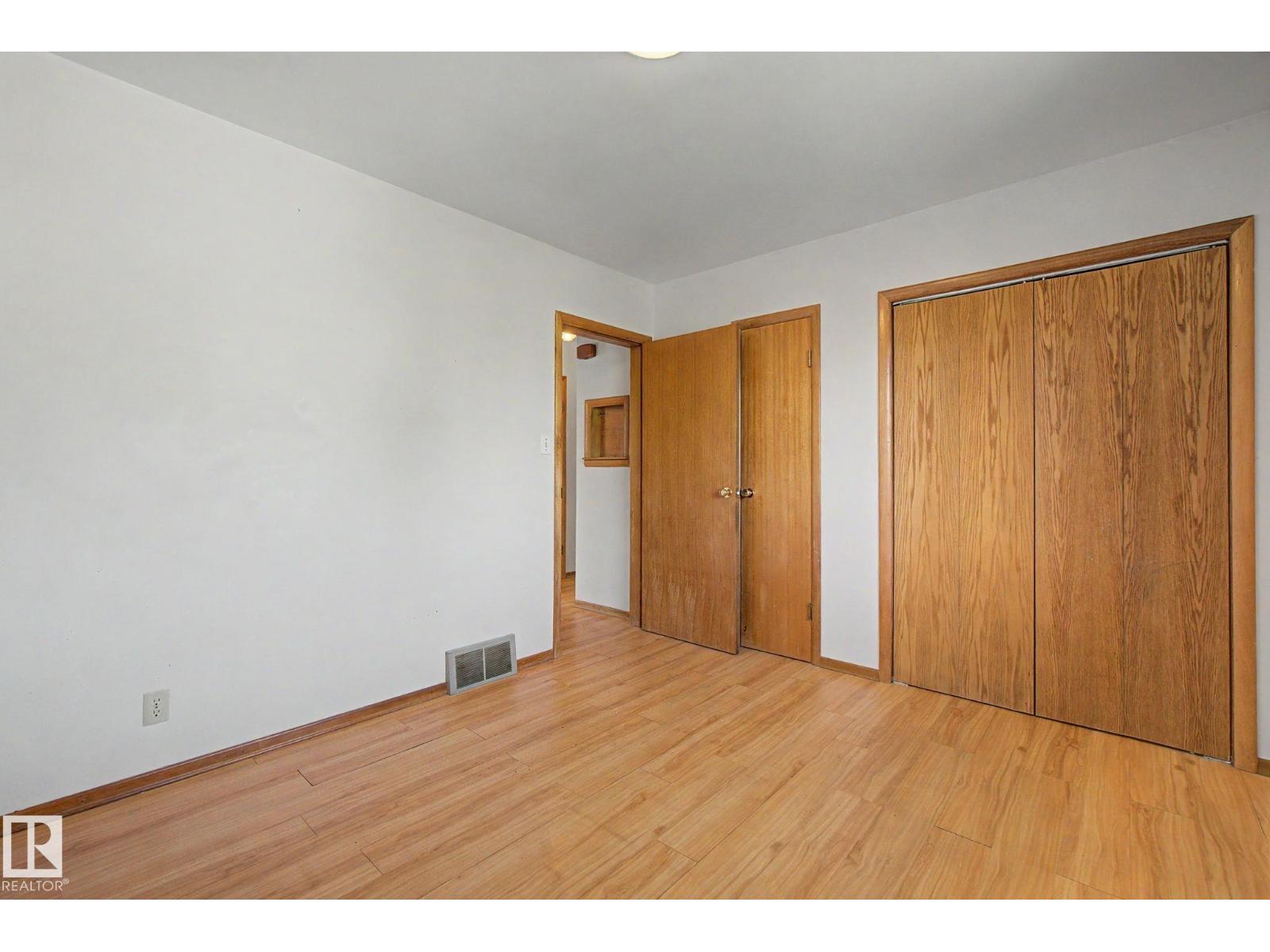 5103 54 AV — photo 18