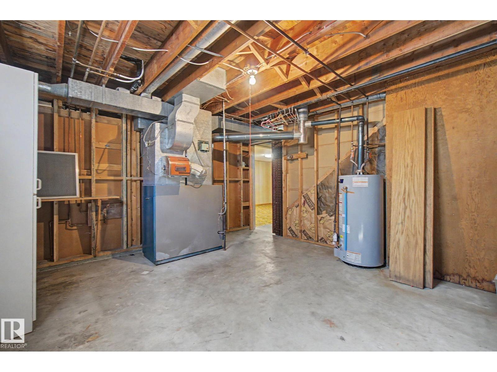 5103 54 AV — photo 36