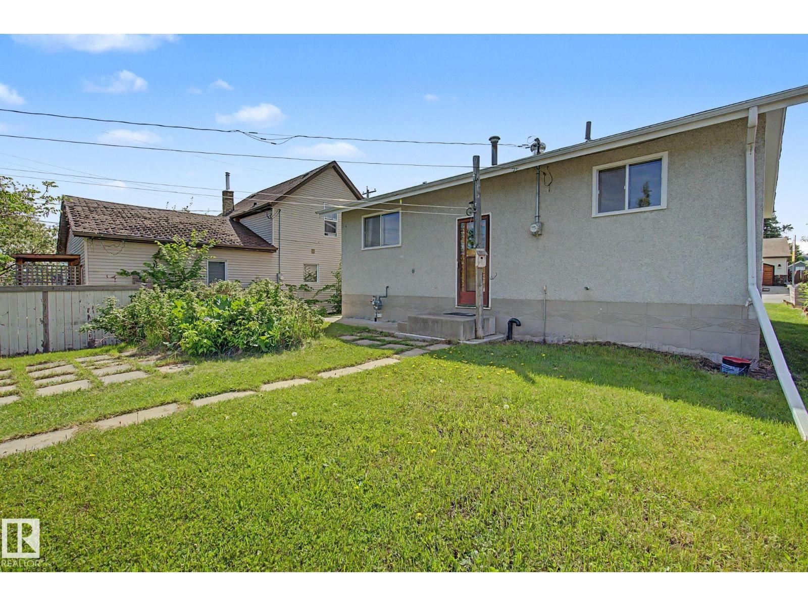 5103 54 AV — photo 43