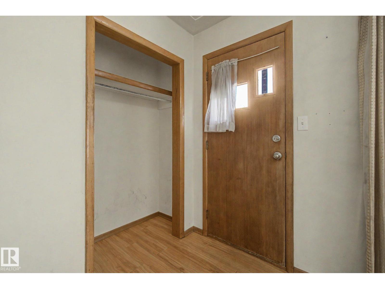 5103 54 AV — photo 7