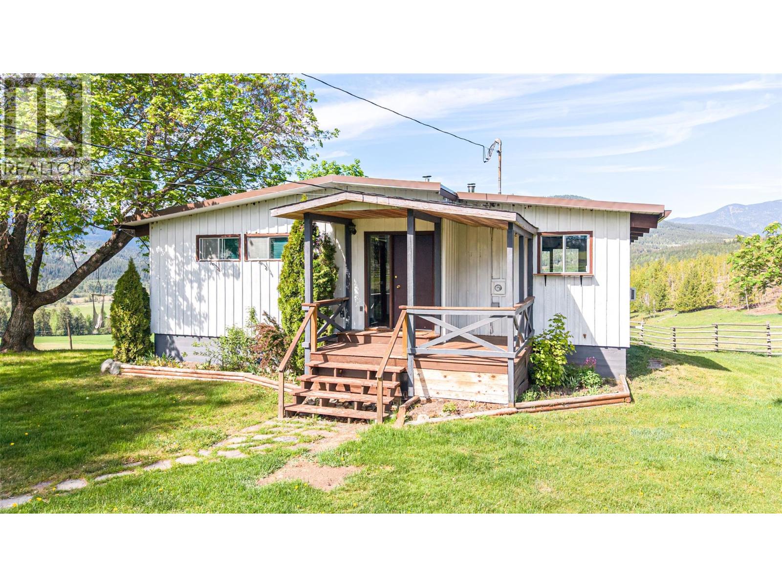 43 Sigalet Road - 2