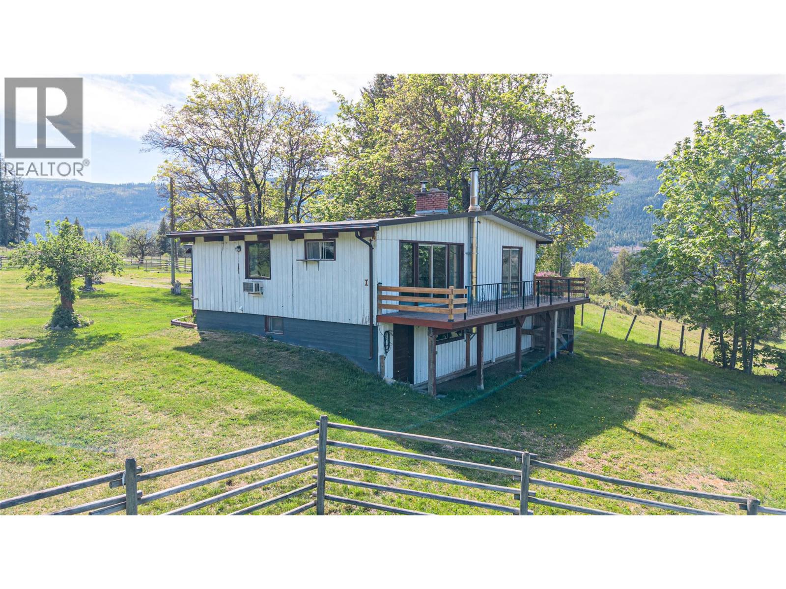 43 Sigalet Road - 10
