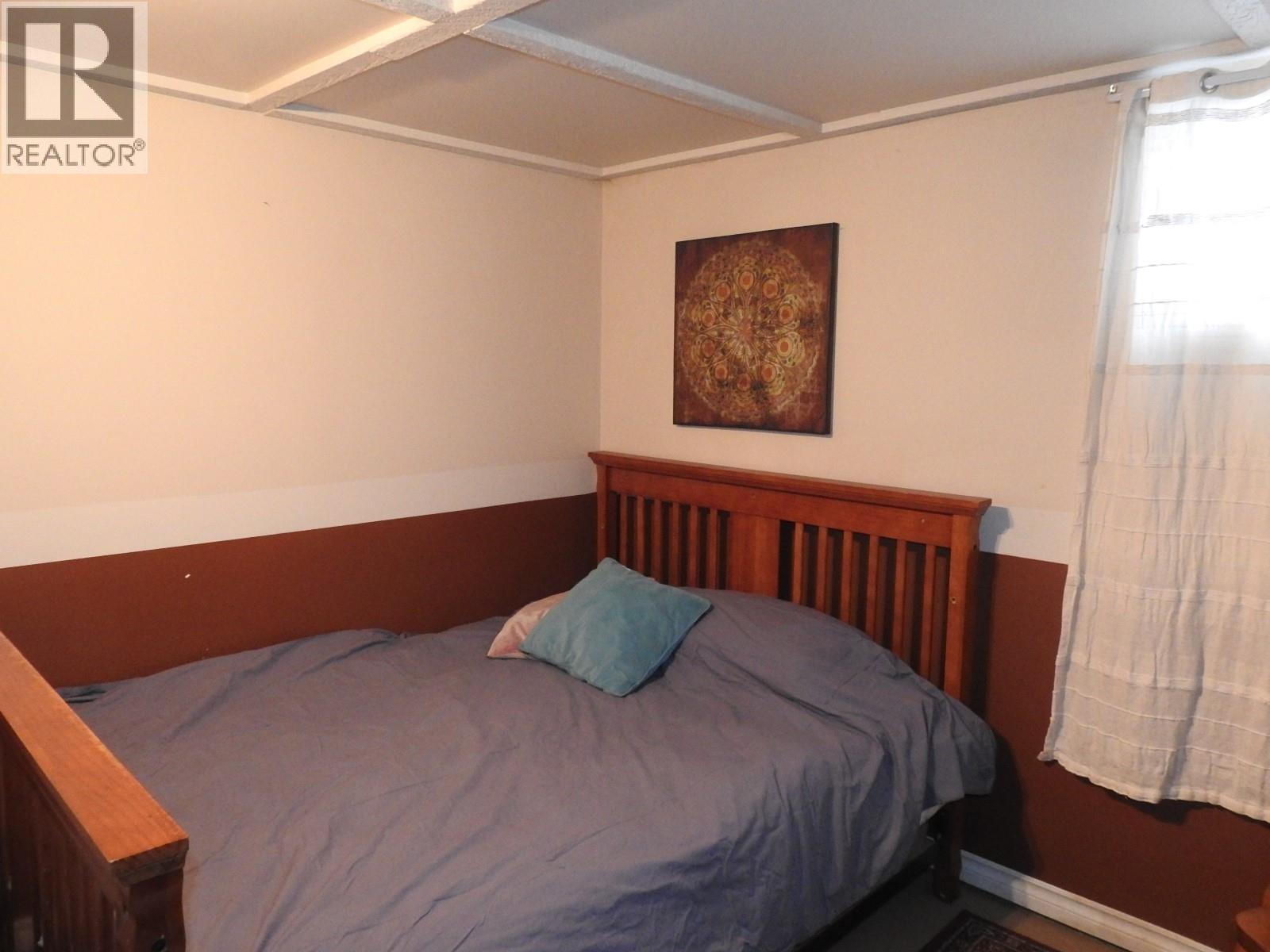 43 Sigalet Road - 94