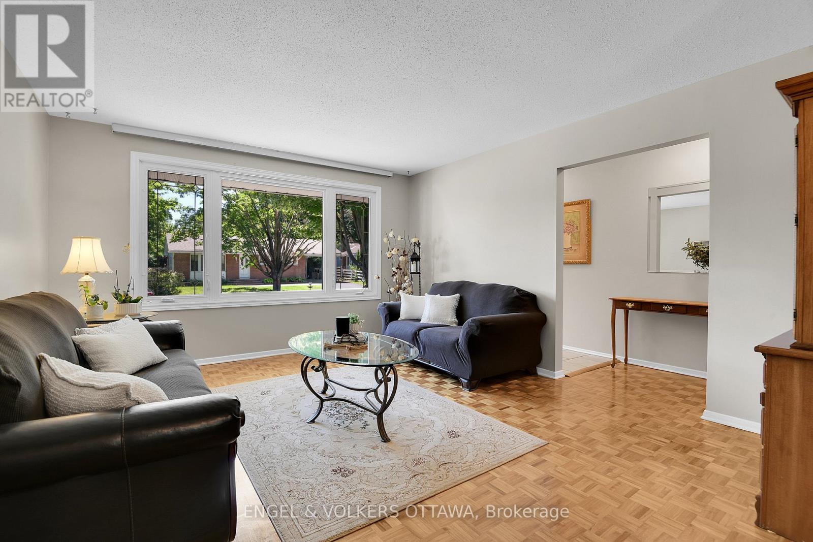 2123 BLUE JAY CRESCENT - 7