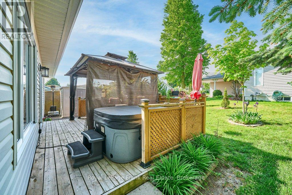 40 NIAGARA TRAIL - 24