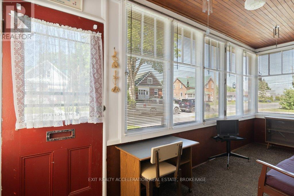 235 EAST STREET - 4