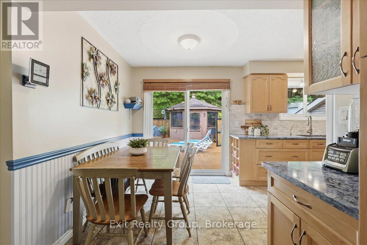 427 TOWNSEND ROAD - 11