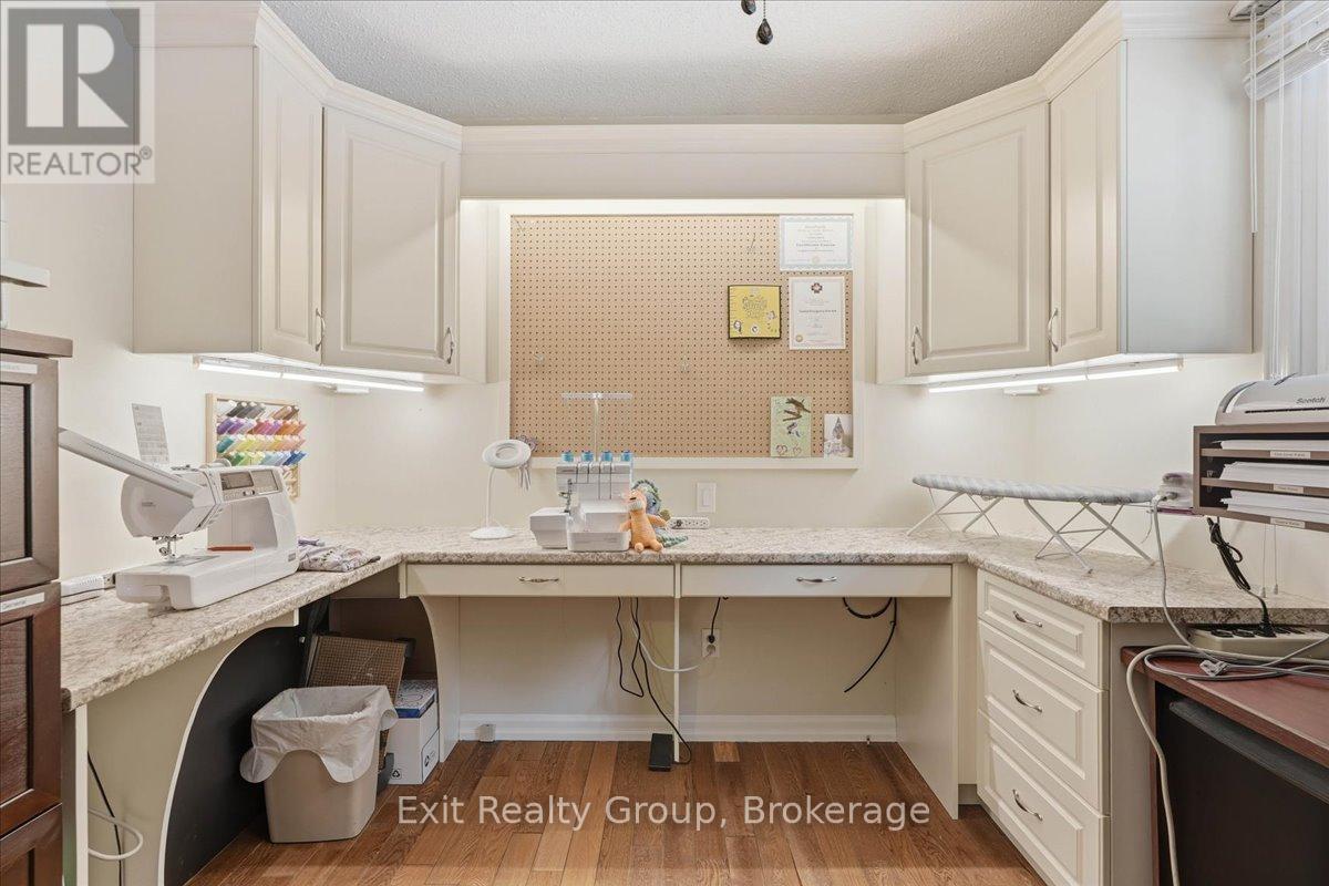 427 TOWNSEND ROAD - 22