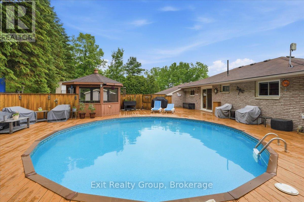 427 TOWNSEND ROAD - 34