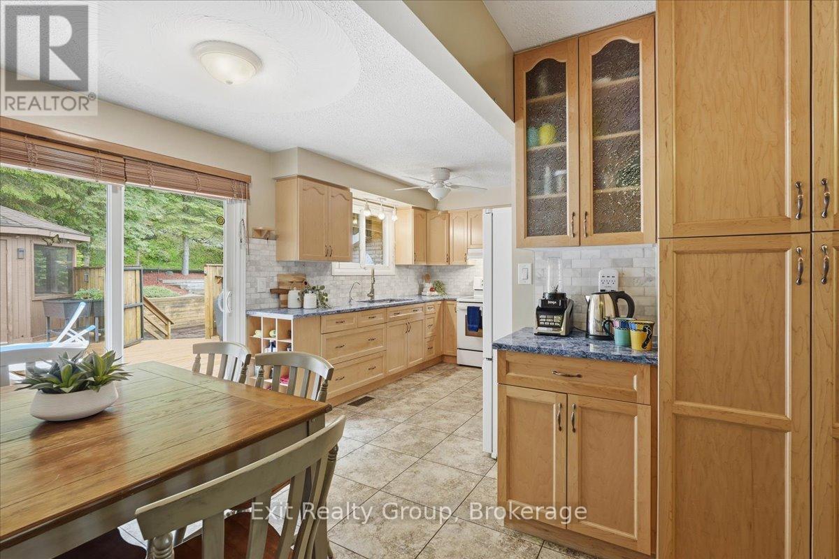 427 TOWNSEND ROAD - 6