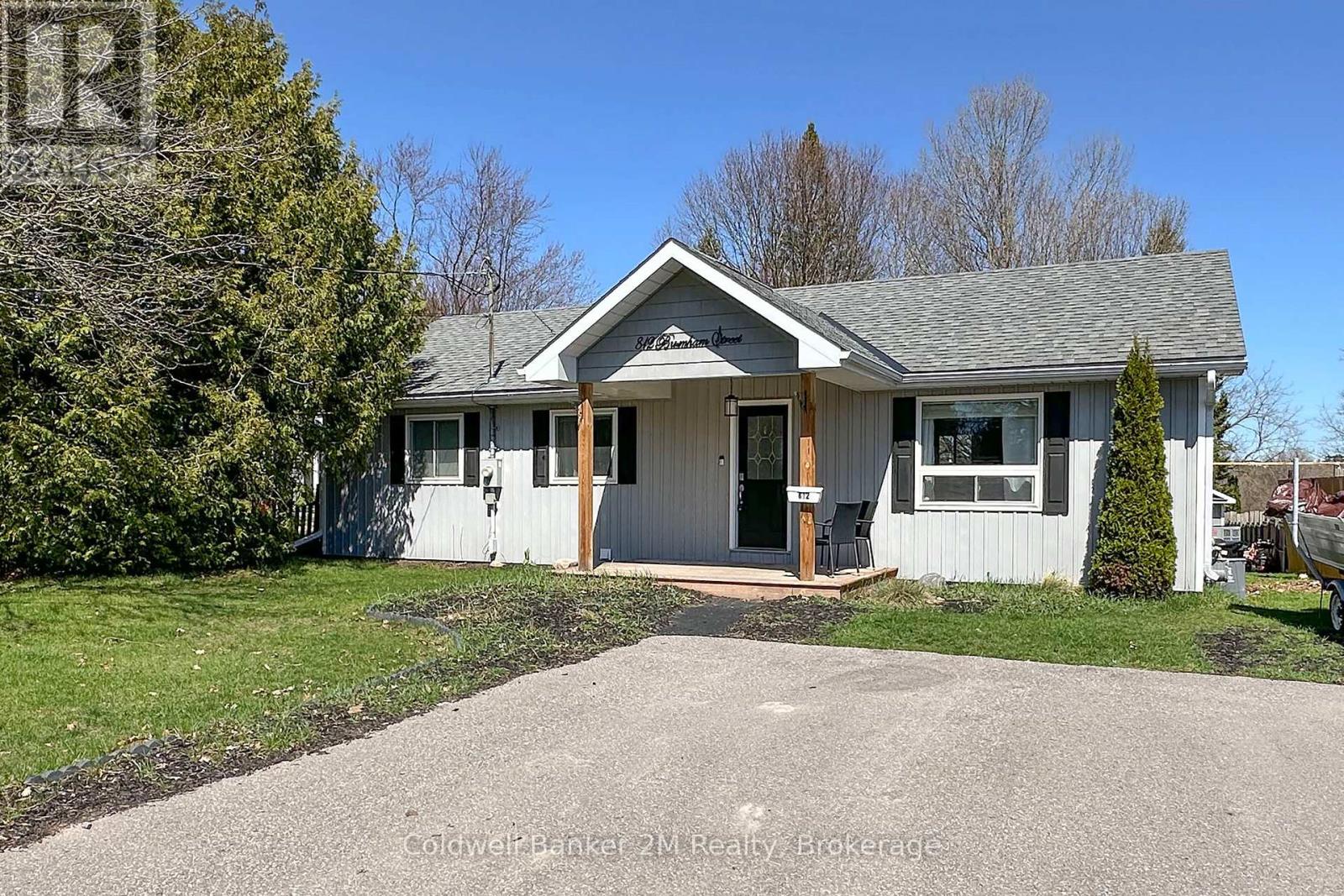 812 BURNHAM STREET - 1