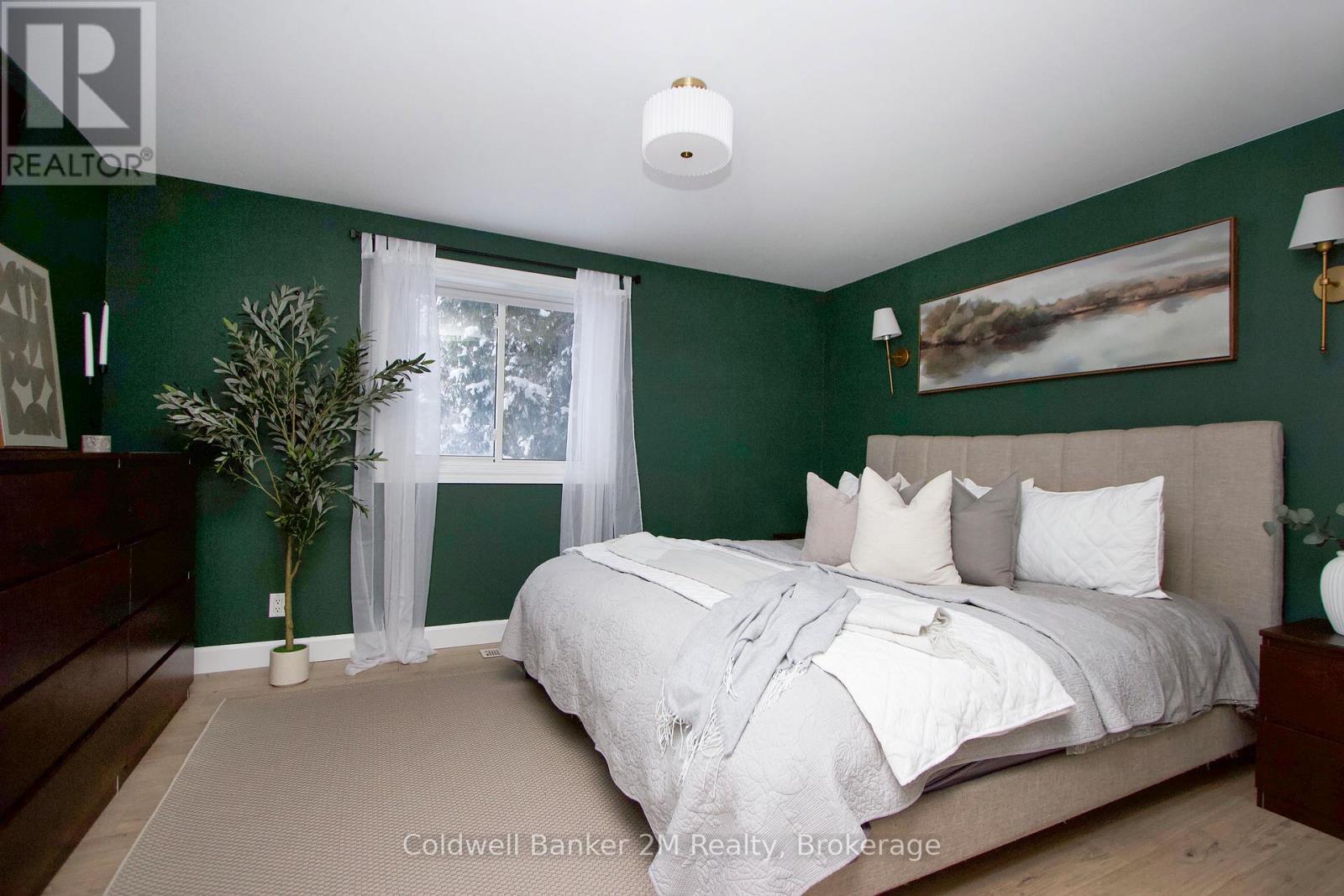 812 BURNHAM STREET - 17