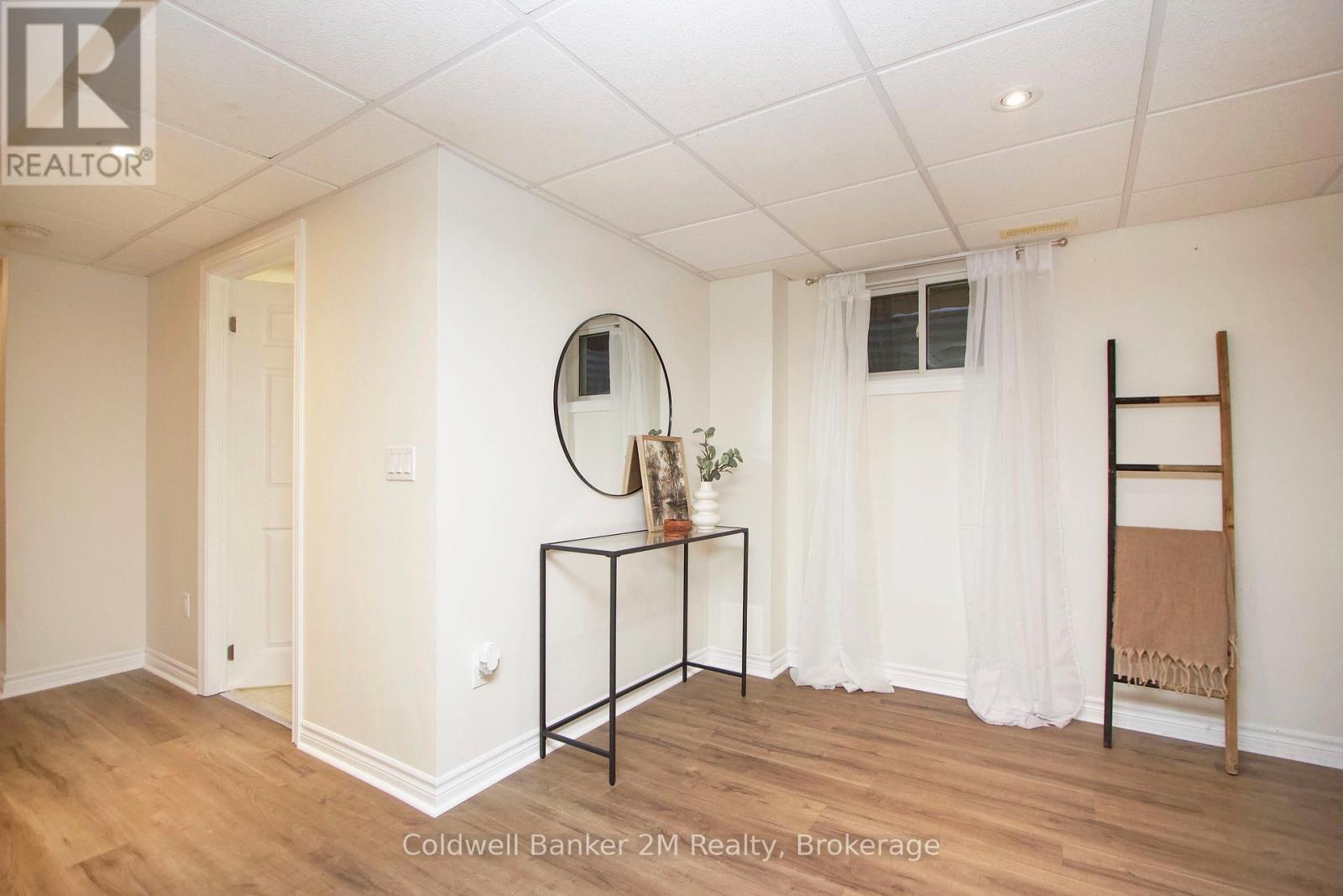 812 BURNHAM STREET - 28