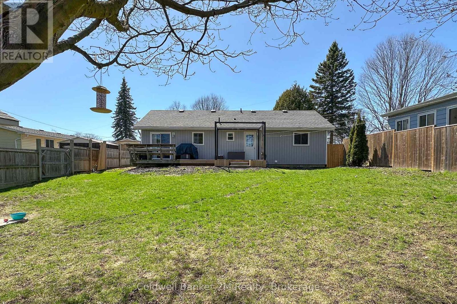 812 BURNHAM STREET - 33