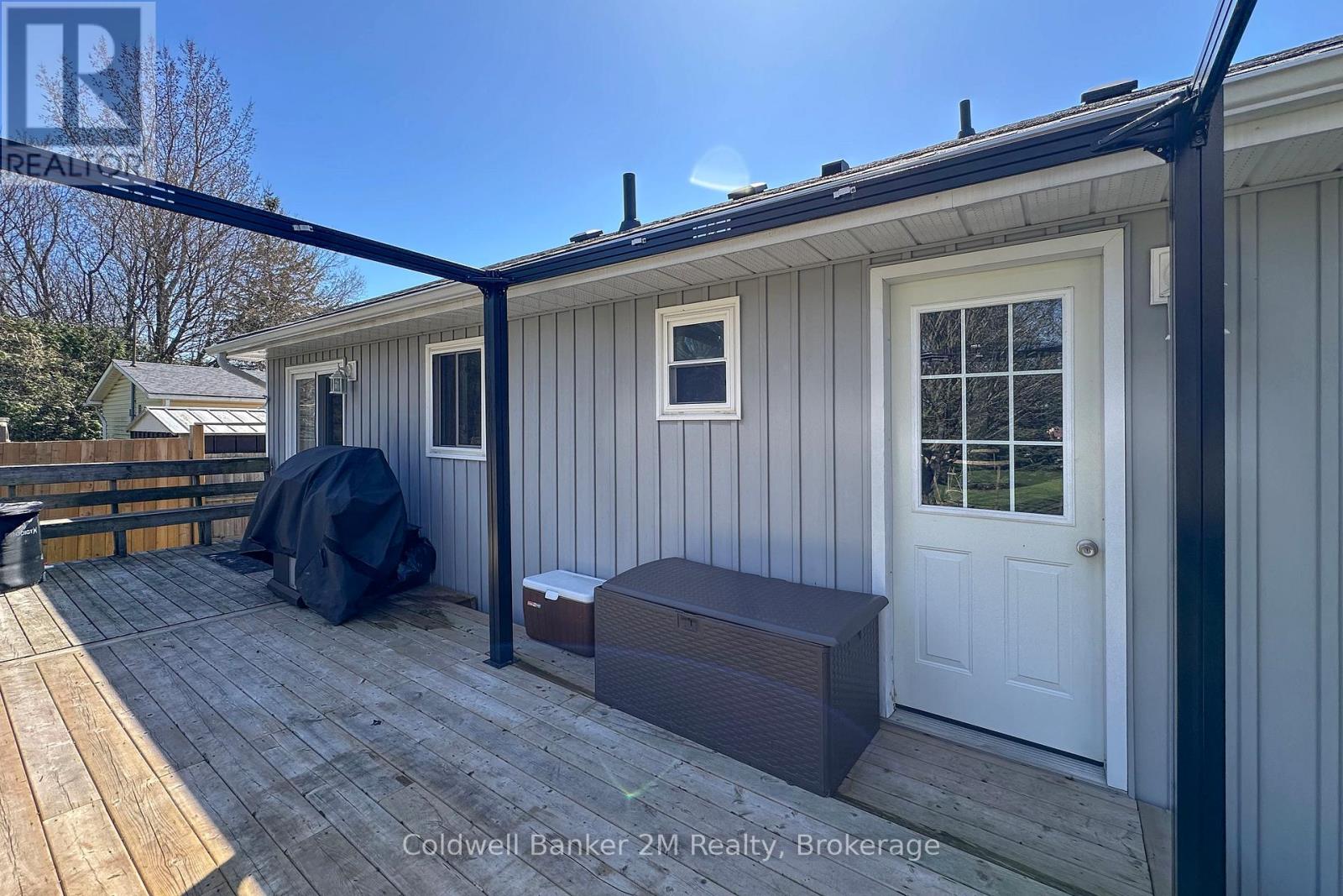 812 BURNHAM STREET - 38