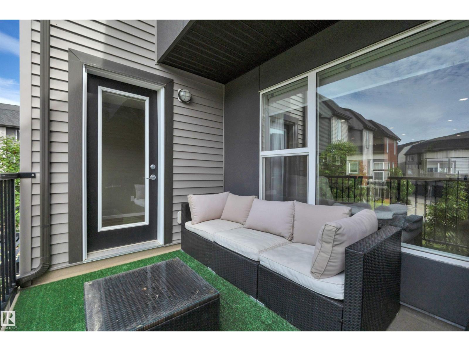 #46 1075 ROSENTHAL BV NW — photo 22