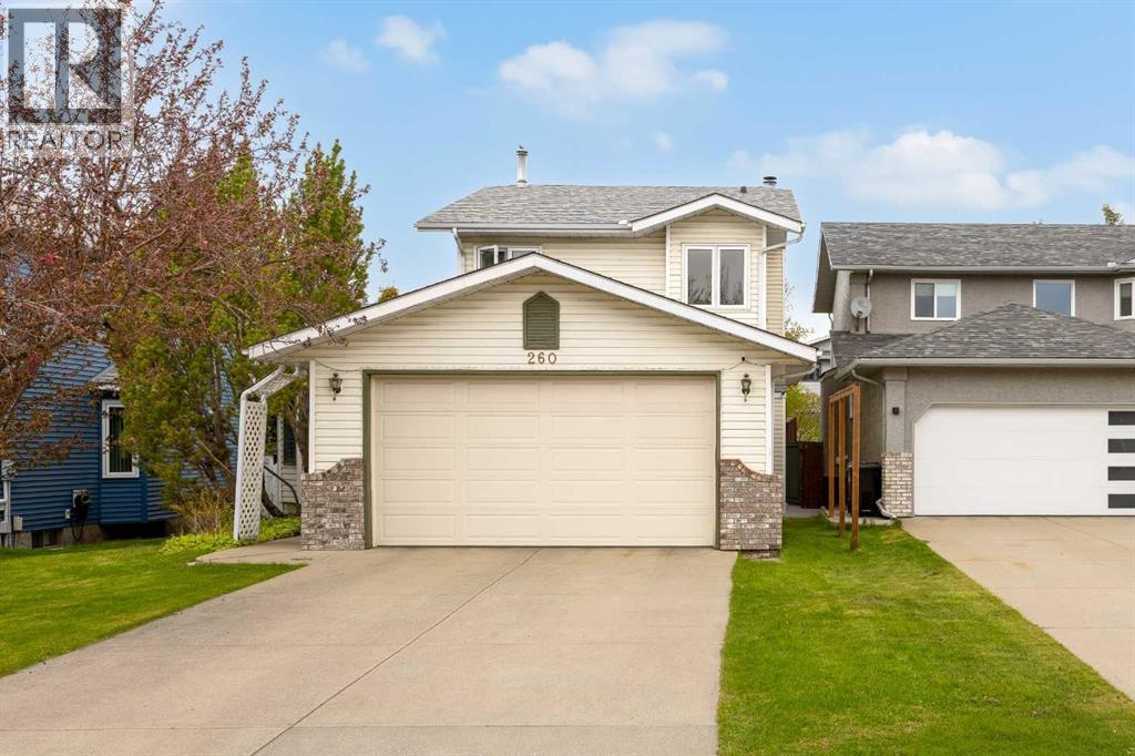 260 Riverside Mews SE - 1