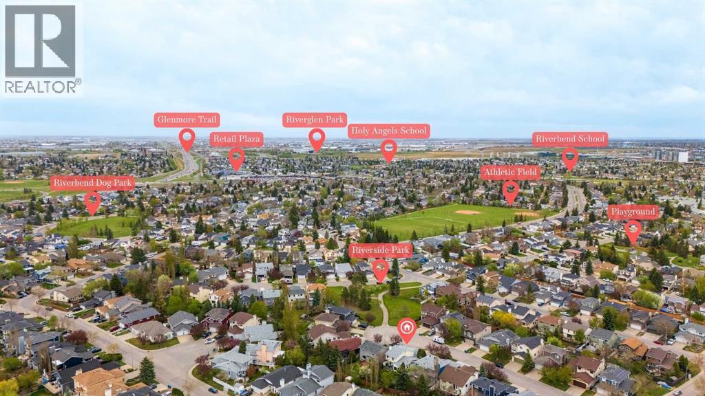 260 Riverside Mews SE - 50