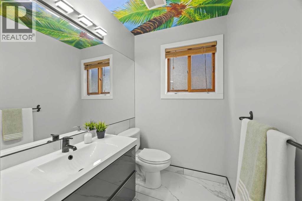 260 Riverside Mews SE - 19