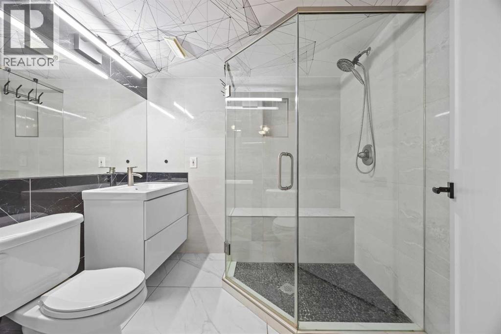 260 Riverside Mews SE - 38