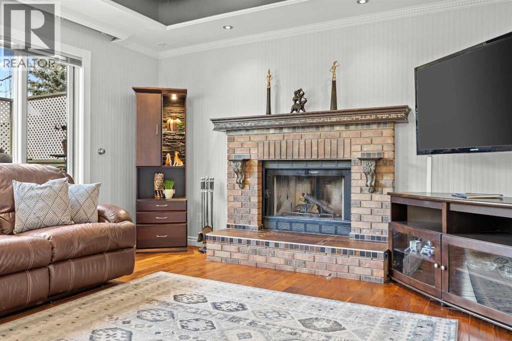 260 Riverside Mews SE - 18