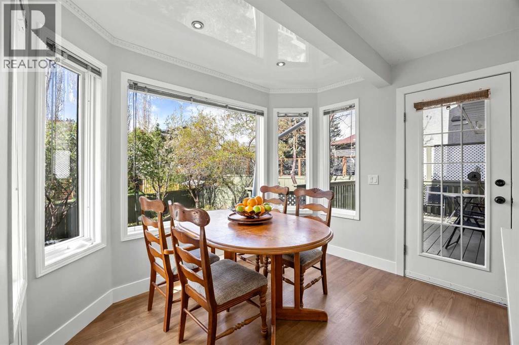 260 Riverside Mews SE - 14