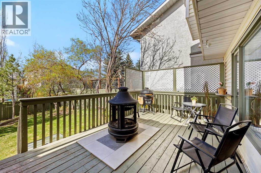 260 Riverside Mews SE - 43