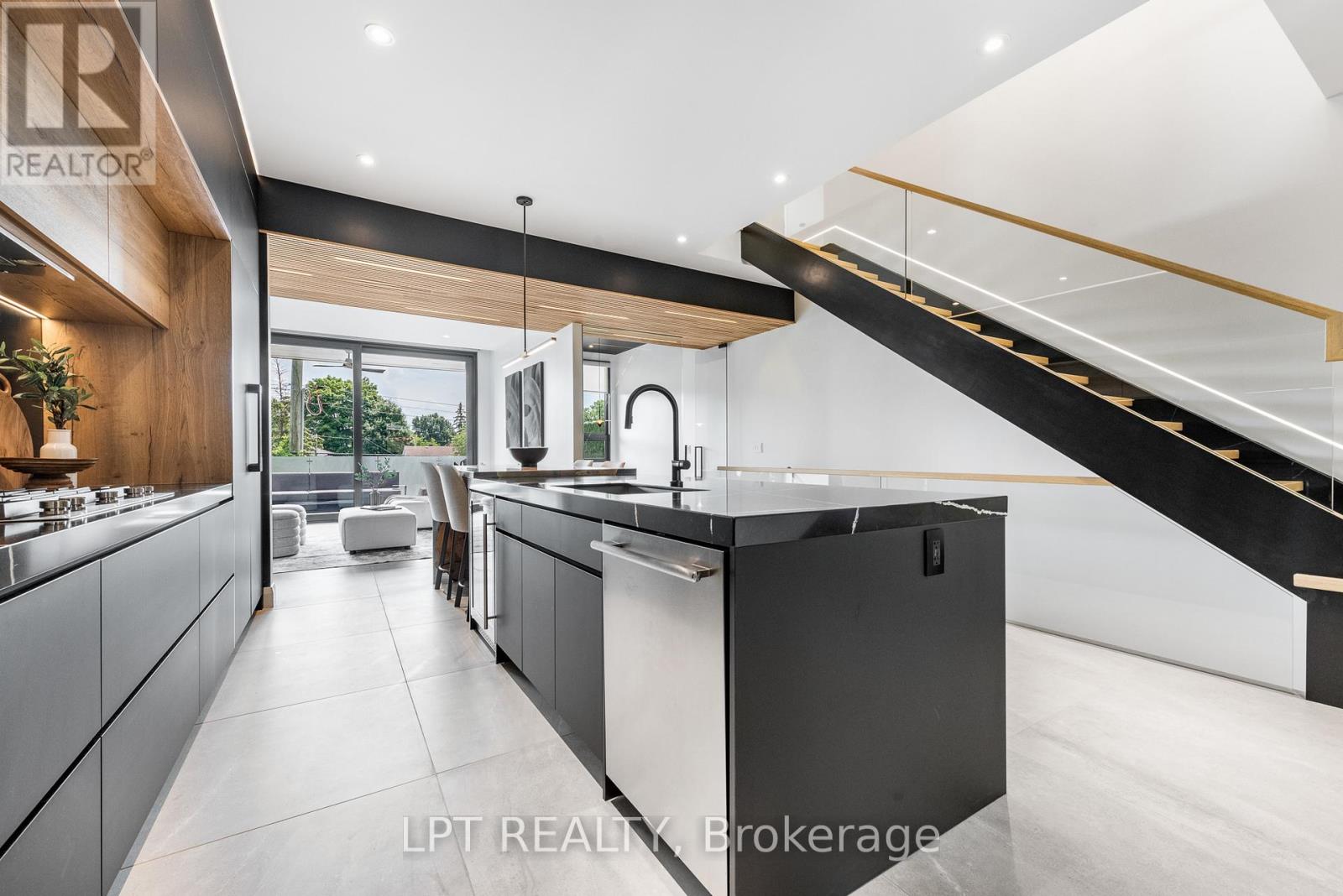 322 PERRIER AVENUE - 10