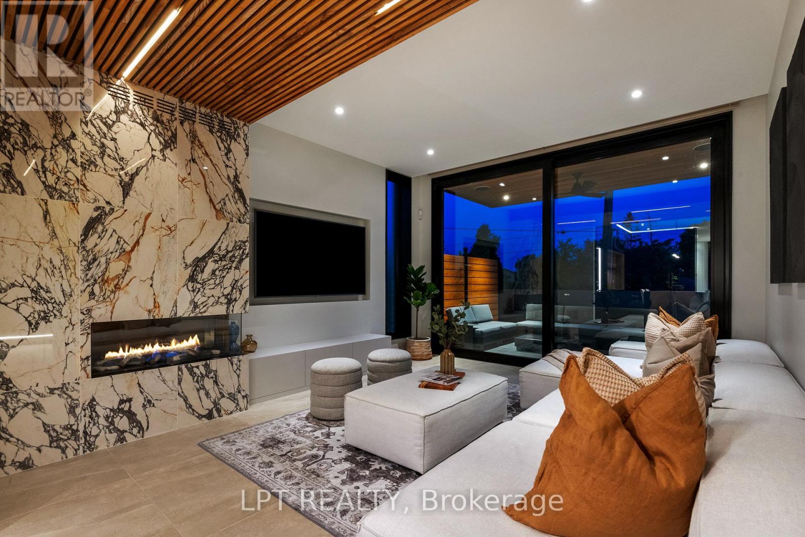 322 PERRIER AVENUE - 46